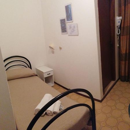 Hotel Magriv ริมินี ภายนอก รูปภาพ