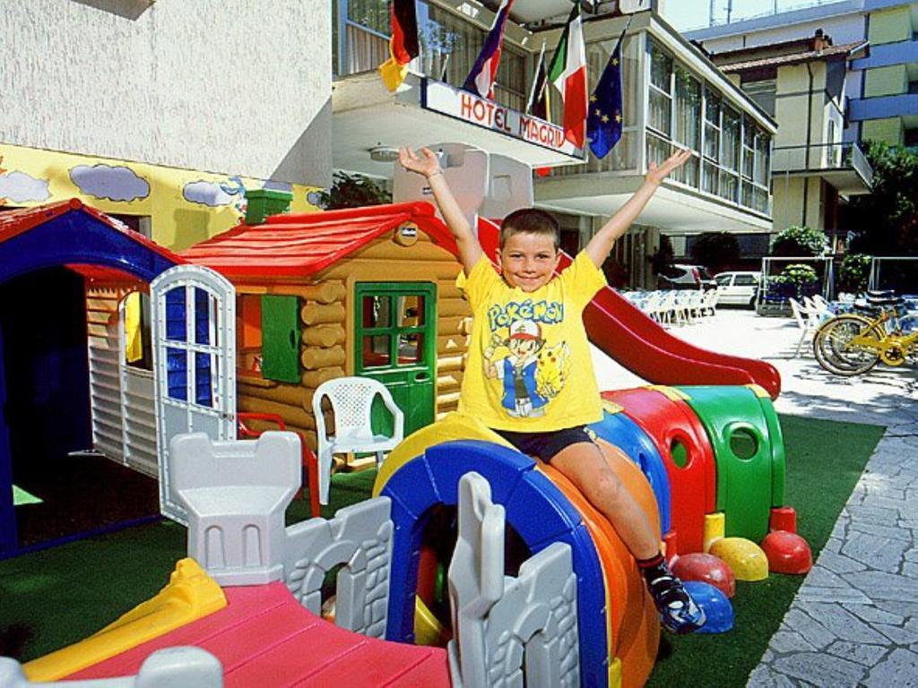 Hotel Magriv ริมินี ภายนอก รูปภาพ